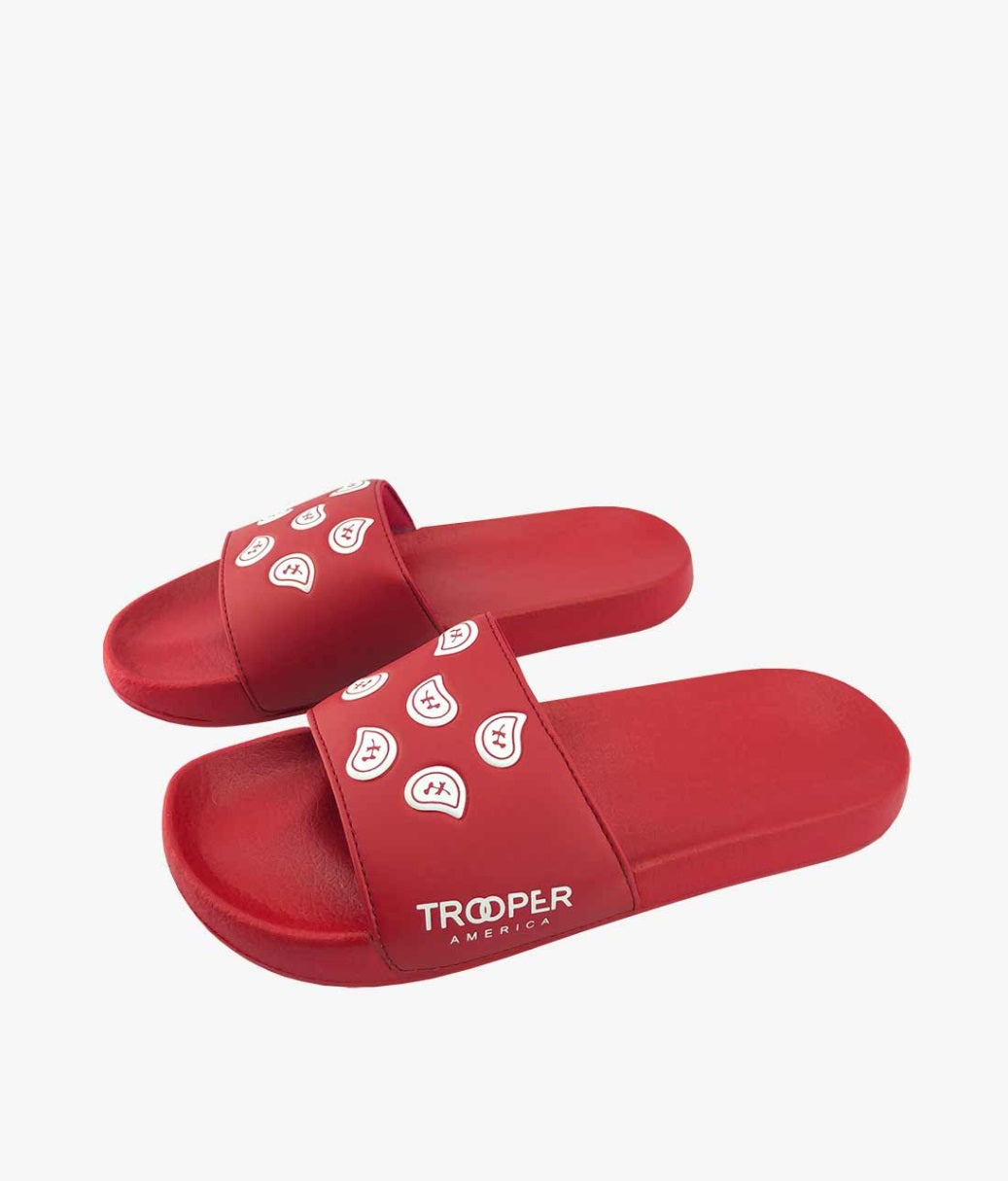 Red bandana hot sale flip flops